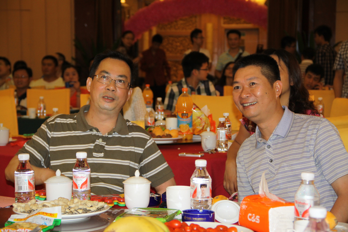 公司开展纪念共青团建设90周年“感恩&amp;#8226;青春”主题活动 - 企业要闻 - J9集团